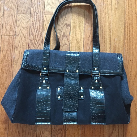 Elizabeth Arden Handbags - ELIZABETH ARDEN beautiful black tote bag
